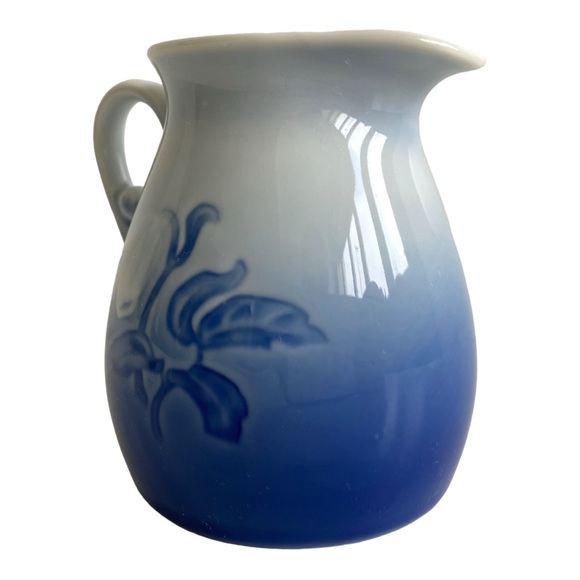 Vintage Bing & Grondahl Creamer and Sugar Set, Made in Denmark - Picture 14 of 16